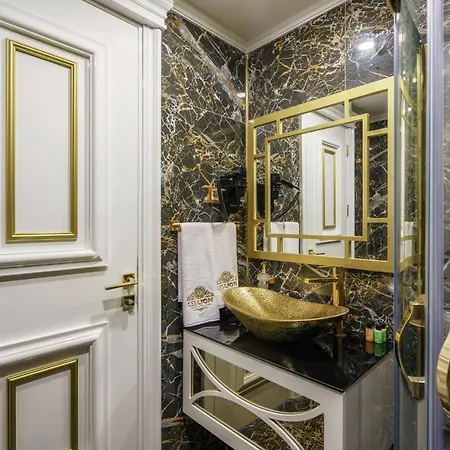 Leslion Luxury Hotel