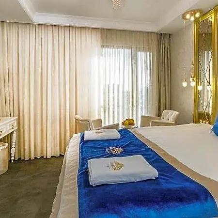 Leslion Luxury Hotel 3*