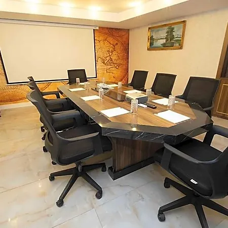 Leslion Luxury