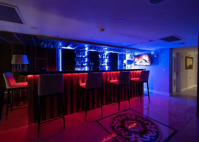 Leslion Luxury Hotel