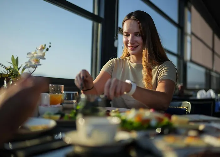 Leslion Luxury Hotel