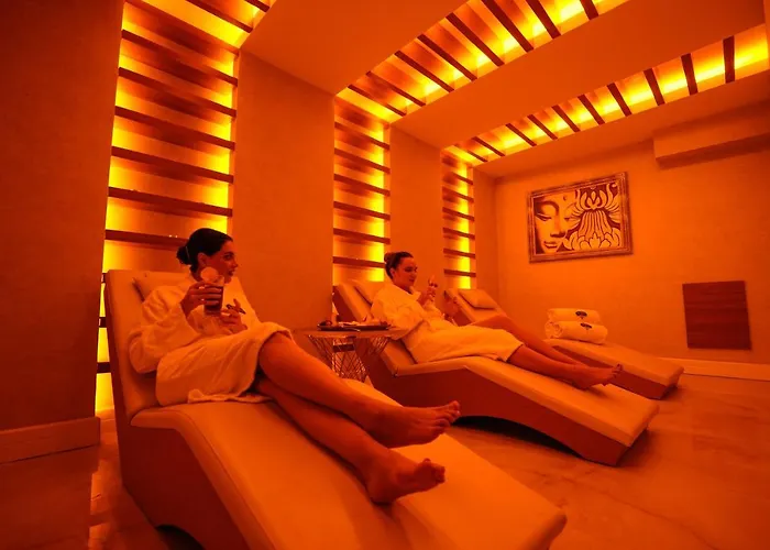 Leslion Luxury Hotel