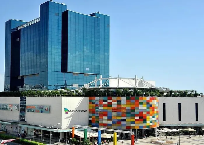 Hotel Leslion Luxury 3*